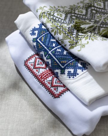 beautiful-shirts-with-embroidery-arrangement